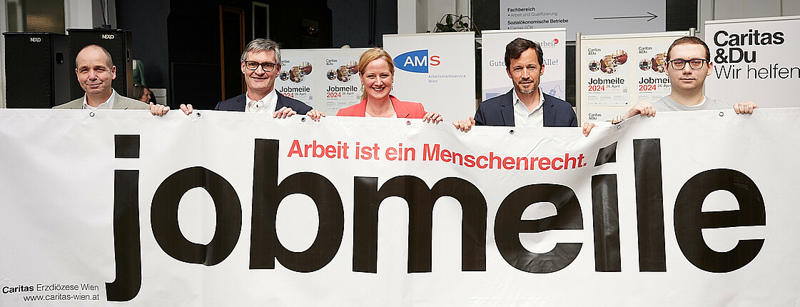 Eröffnung Jobmeile mit Holger Bonin (IHS), Winfried Göschl (AMS Wien), Sabine Rehbichler (arbeit plus) und Wiener Caritasdirektor Klaus Schwertner