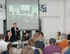 TeilnehmerInnen der Diskussionsveranstaltung