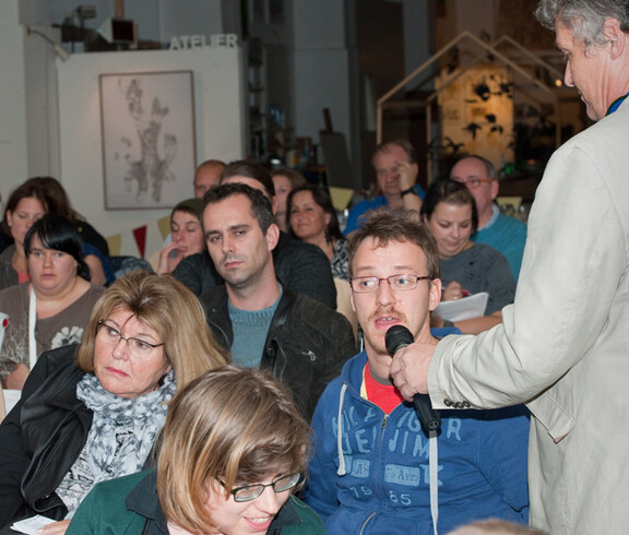 TeilnehmerInnen der Diskussionsveranstaltung