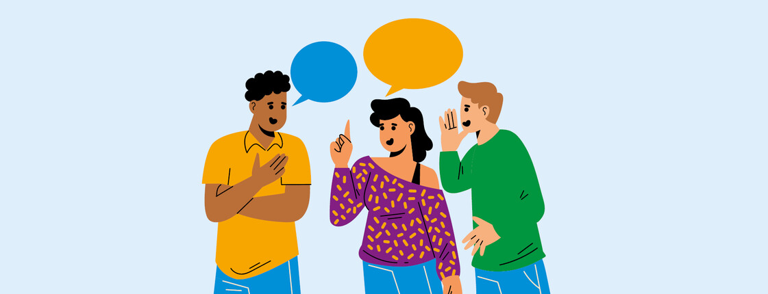 Illustration von drei Personen im Gespräch. Über den Köpfen befinden sich zwei Sprechblasen in Blau und Orange.