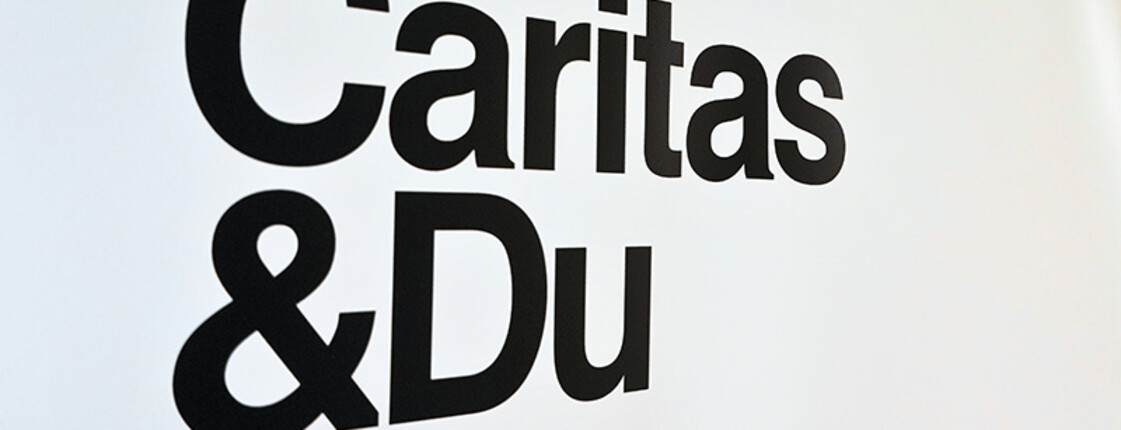 Caritas & Du Rollup